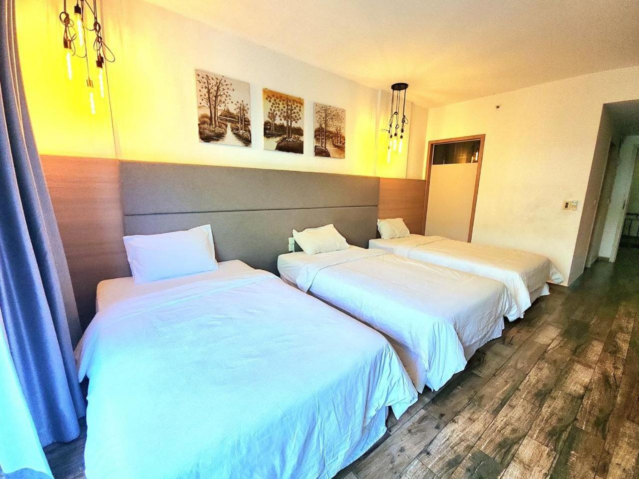 Chilchill Hotel Riverside Phnom Pen Exterior foto