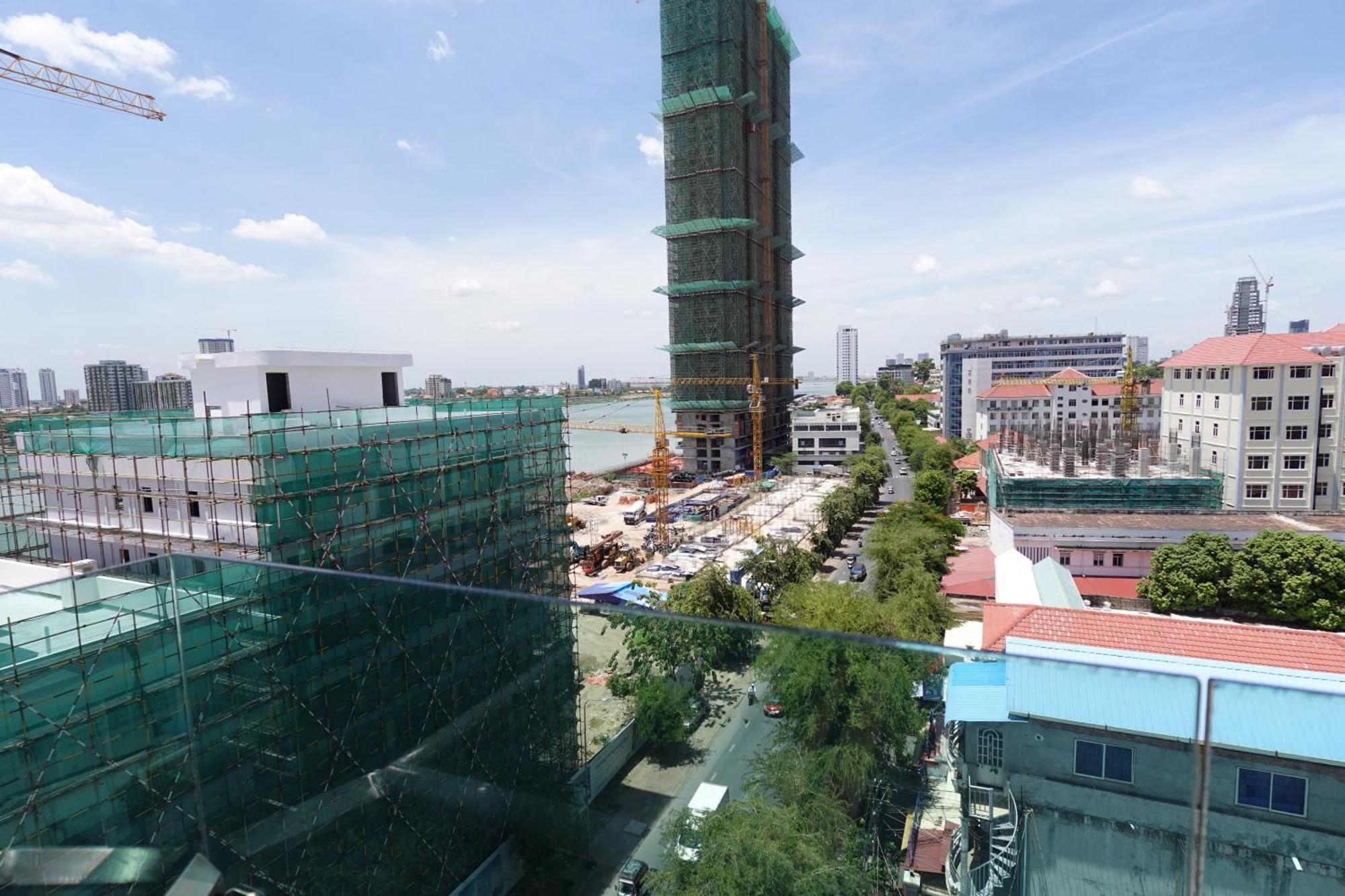 Chilchill Hotel Riverside Phnom Pen Exterior foto